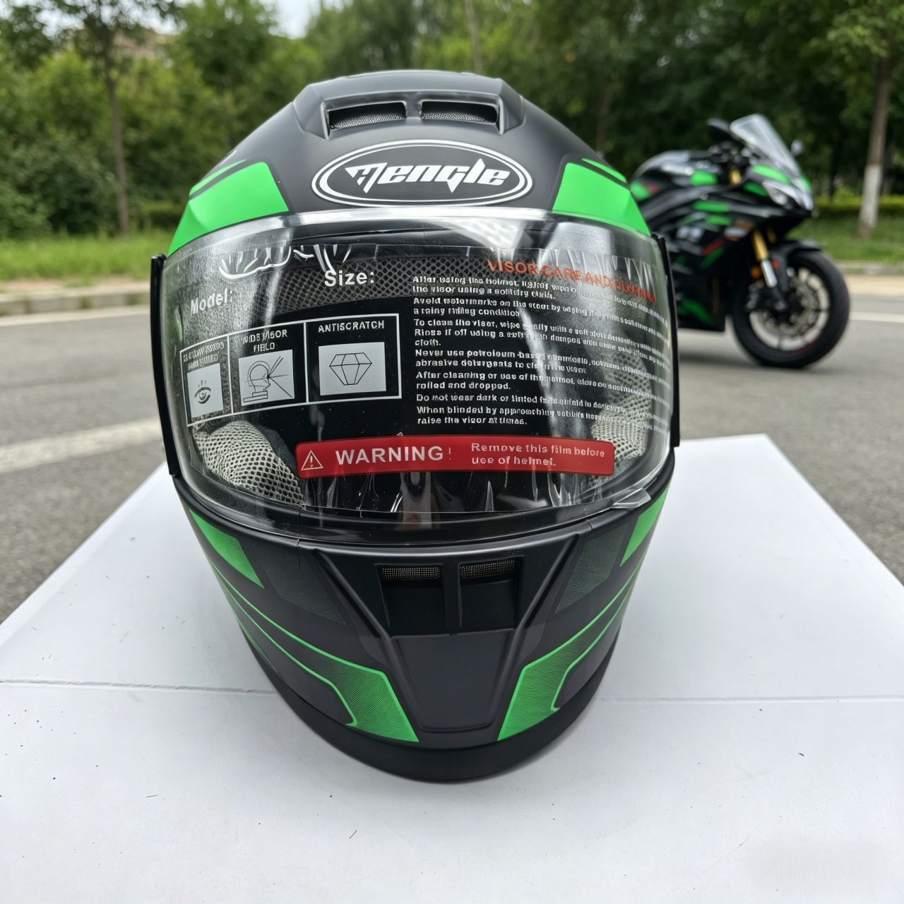 خوذة دراجة نارية كاملة الوجه ل - مراجعة Dual Visor Motorcycle Racing Helmet وسعره