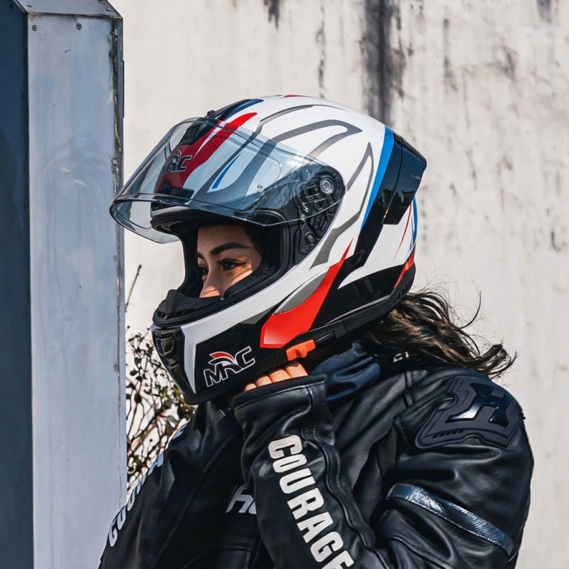 خوذة دراجة نارية كاملة الوجه M - مراجعة Dual Visor Motorcycle Racing Helmet وسعره